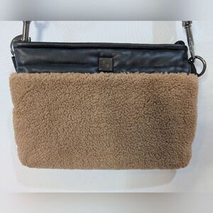 Think Royln Crossbody Bag Tan Faux‎ Shearling Black Quilted Puffer Small Purse